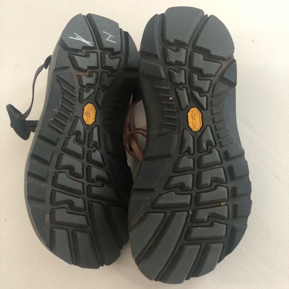 Chacos - Picture 7 of 9